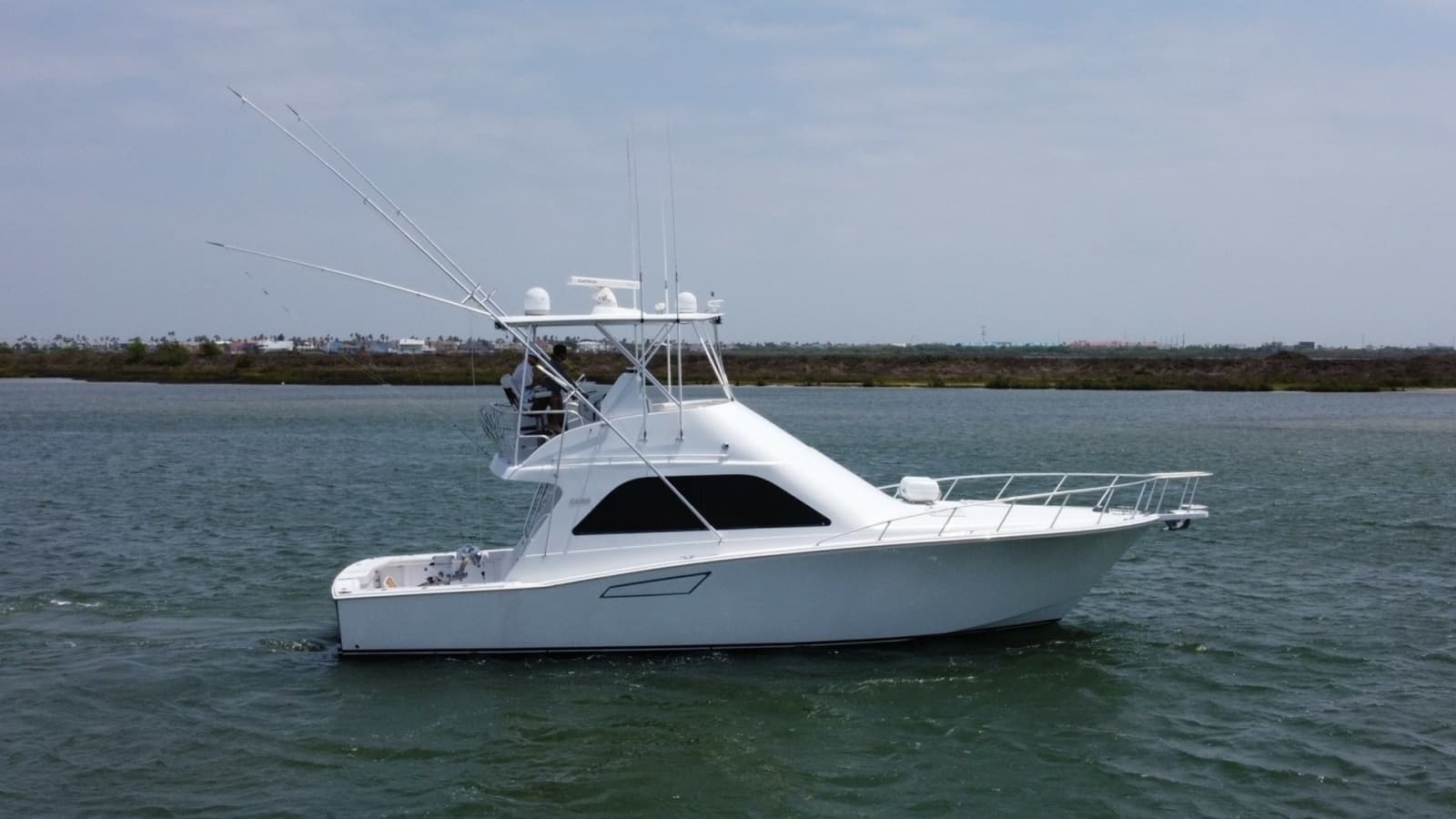 2002 Cabo 43 Convertible