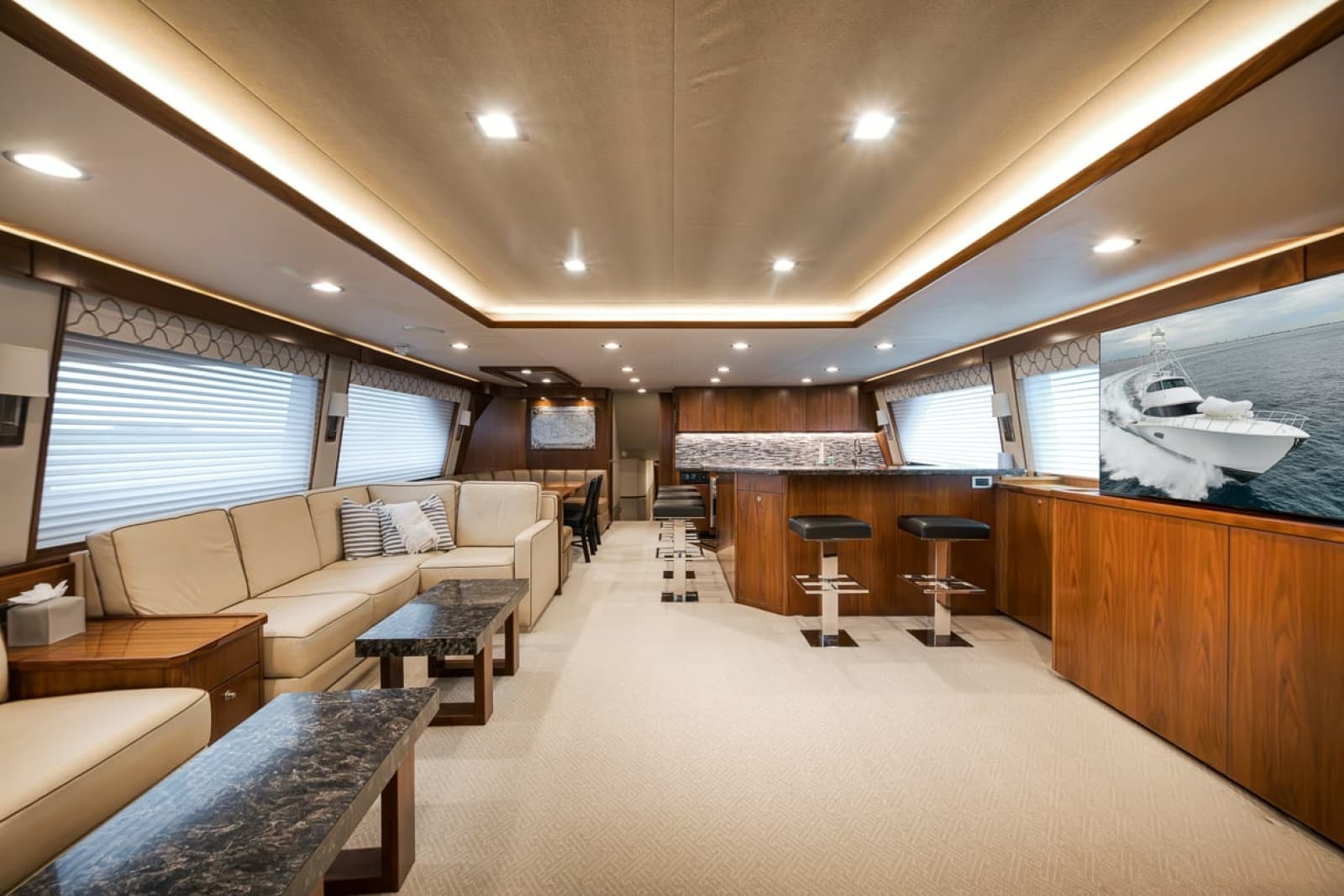 2016 Viking 92 Enclosed Bridge