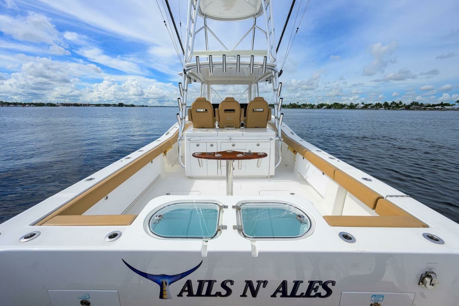 2018 Buddy Davis 42 Center Console - Cockpit