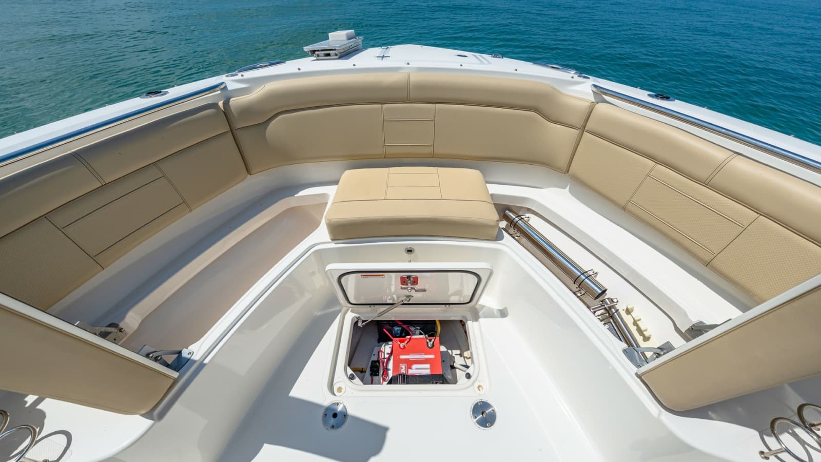Spacious Bow Seating Area