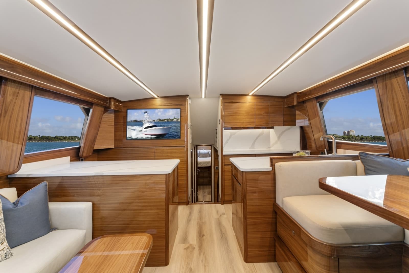 2027 Viking 50 Billfish