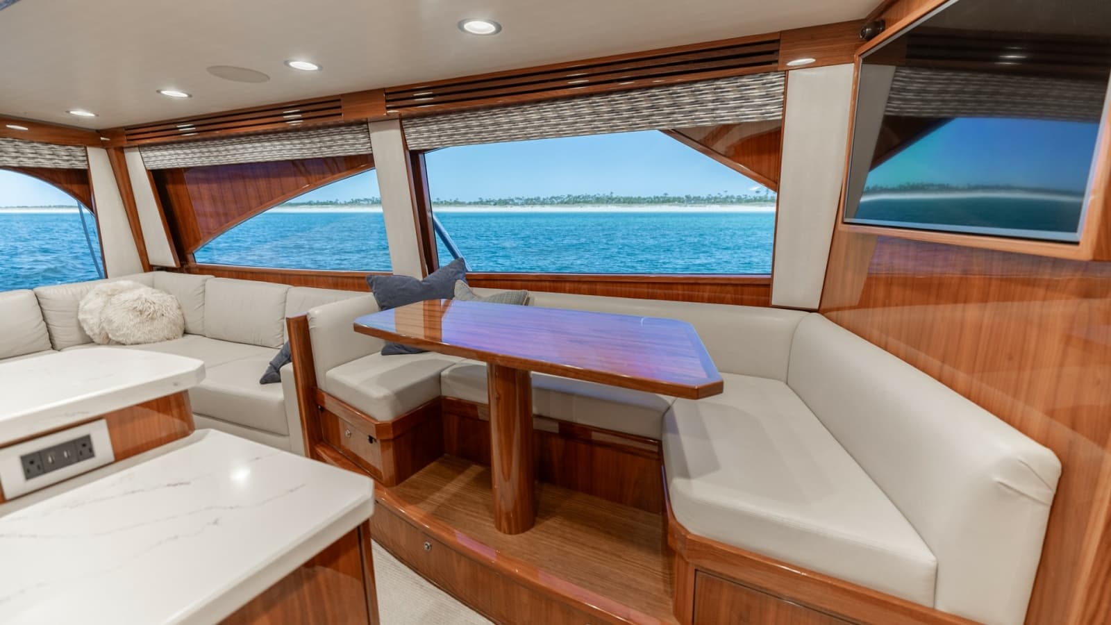 Salon Dining Area with Ocean View