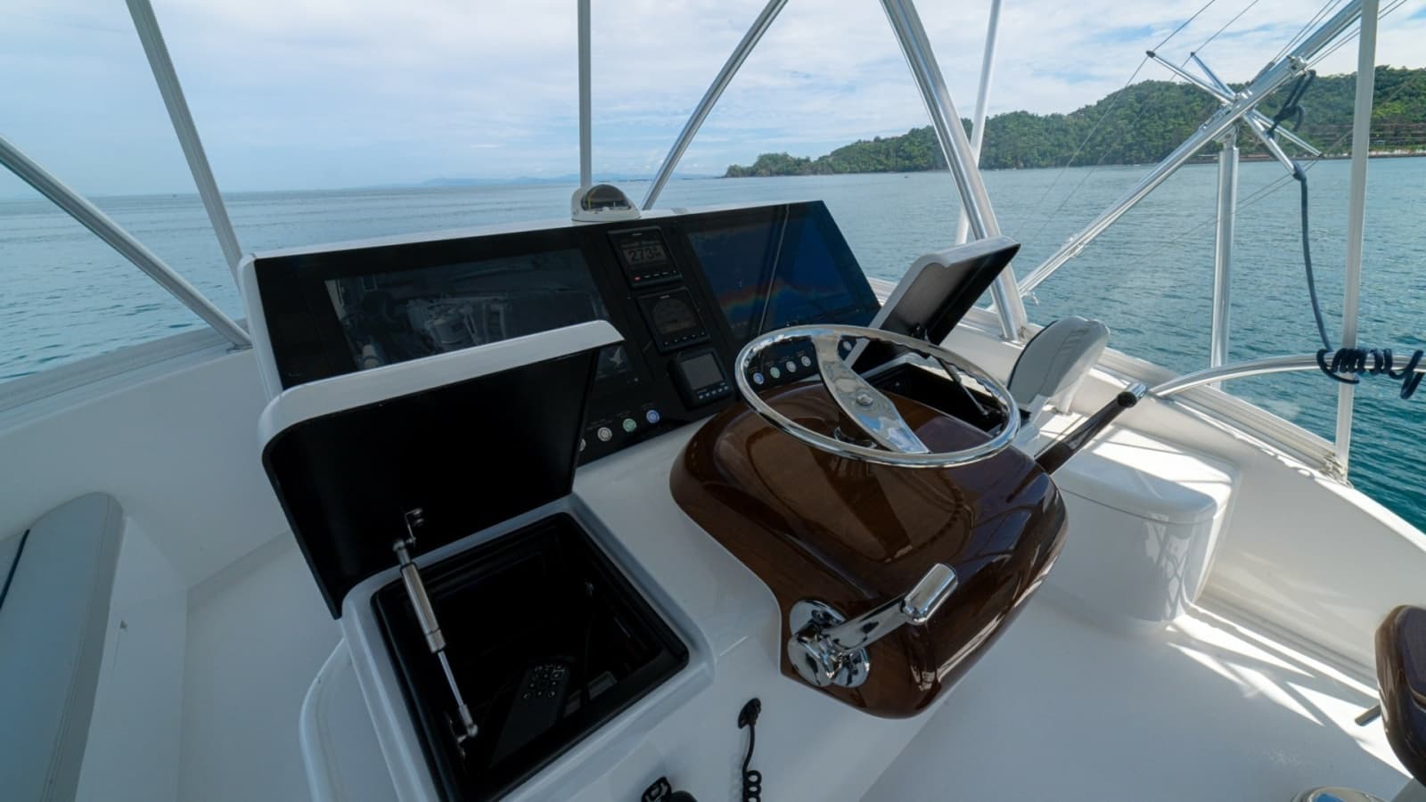 2023 Viking 46 Billfish Flybridge