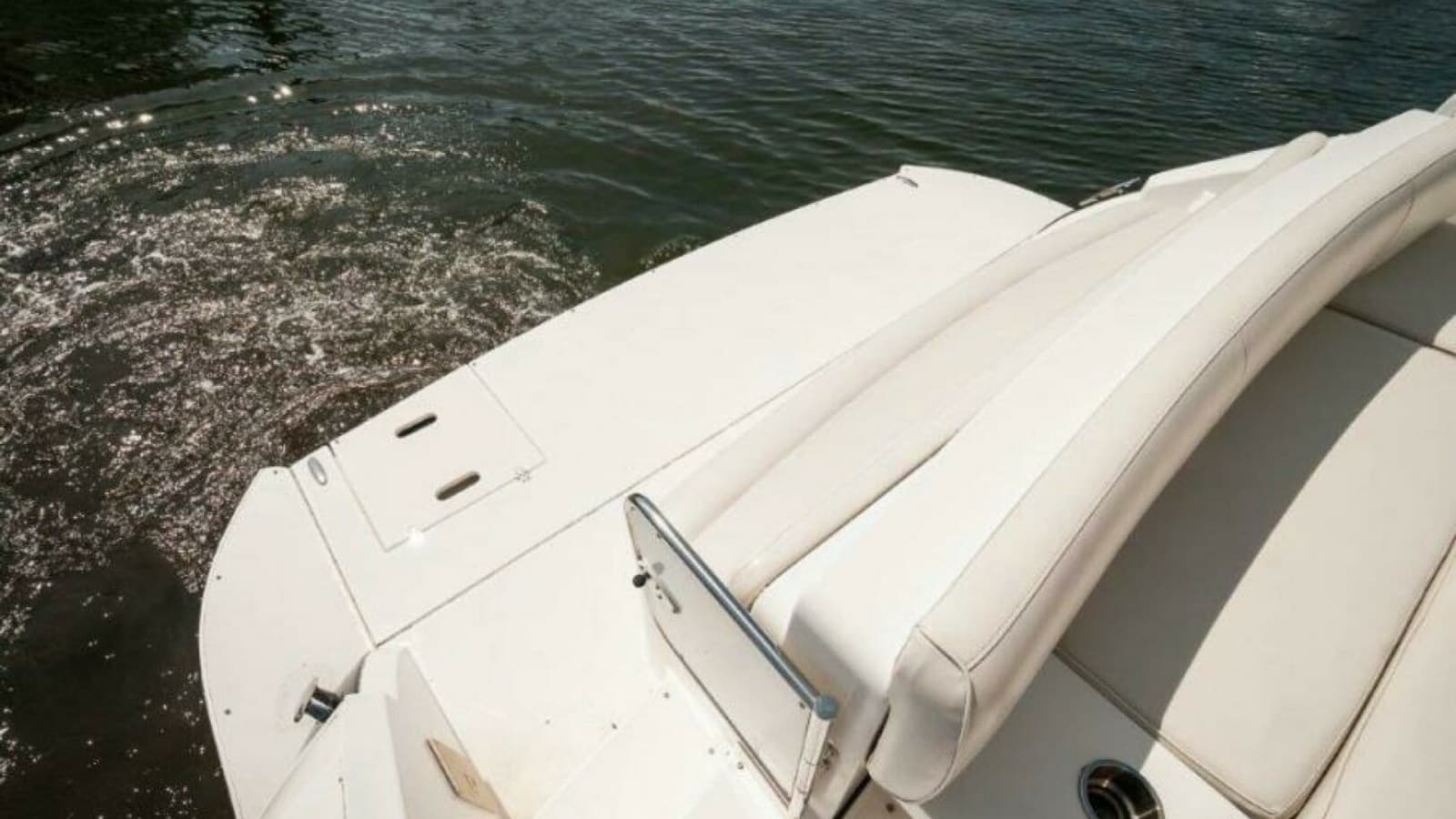 2006 47 Cruisers Swim Platform