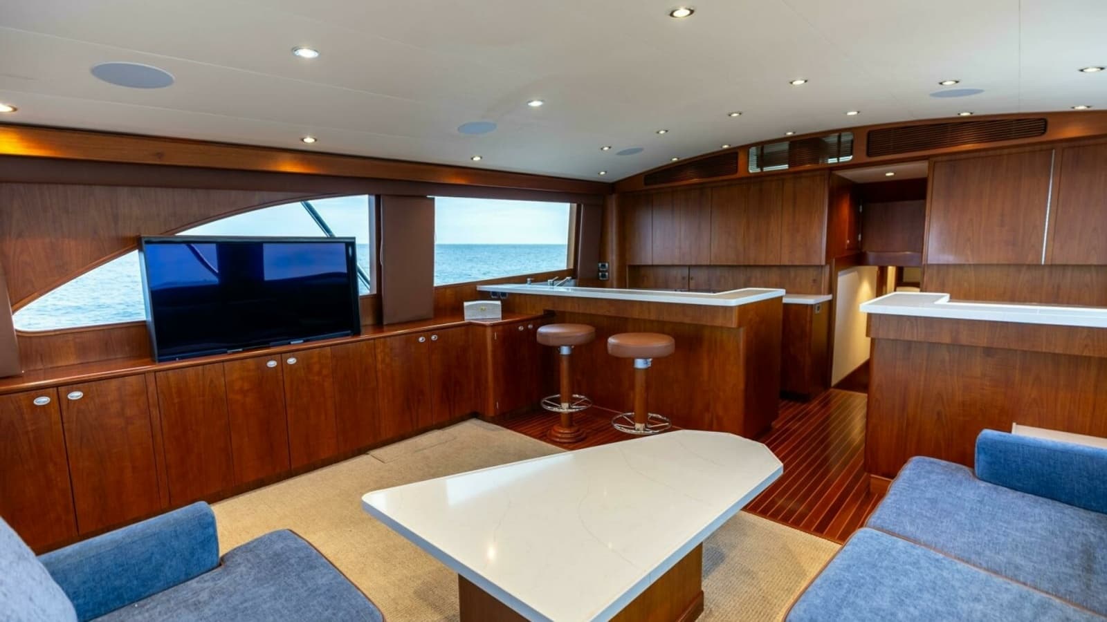2006 Jim Smith 68 Convertible- Salon