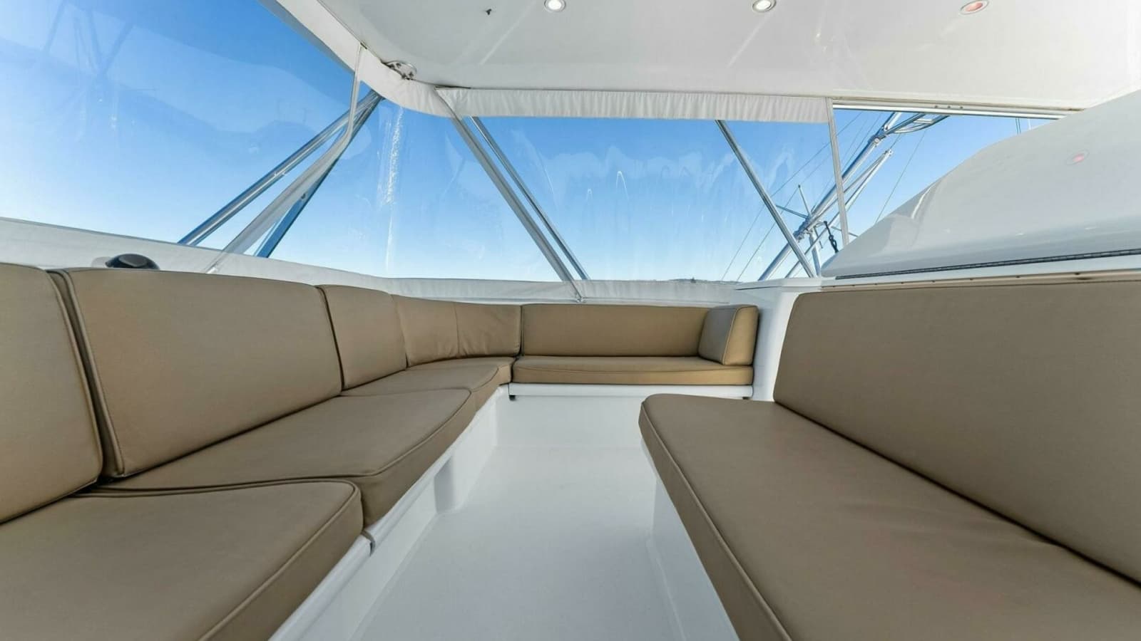 Flybridge Seating Area