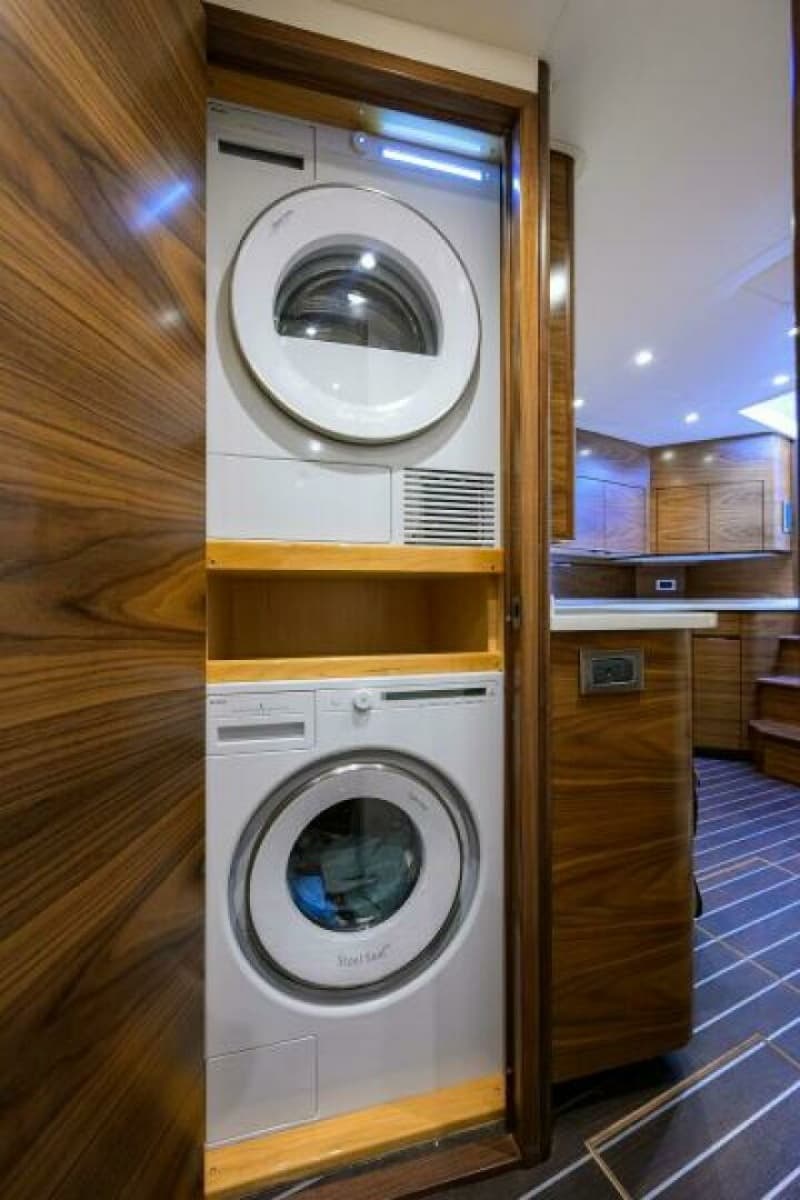 Viking 54 - TROUBLE FREE - Laundry Center