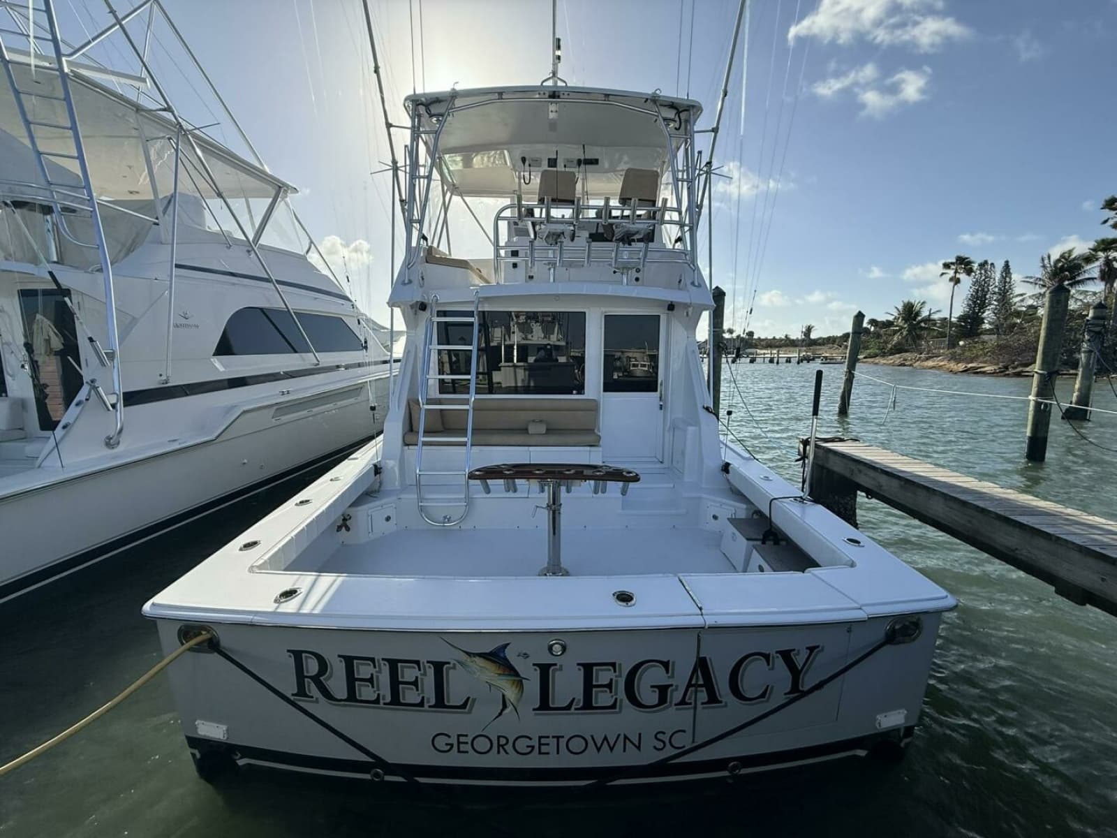 Viking 50 REEL LEGACY - Aft Profile