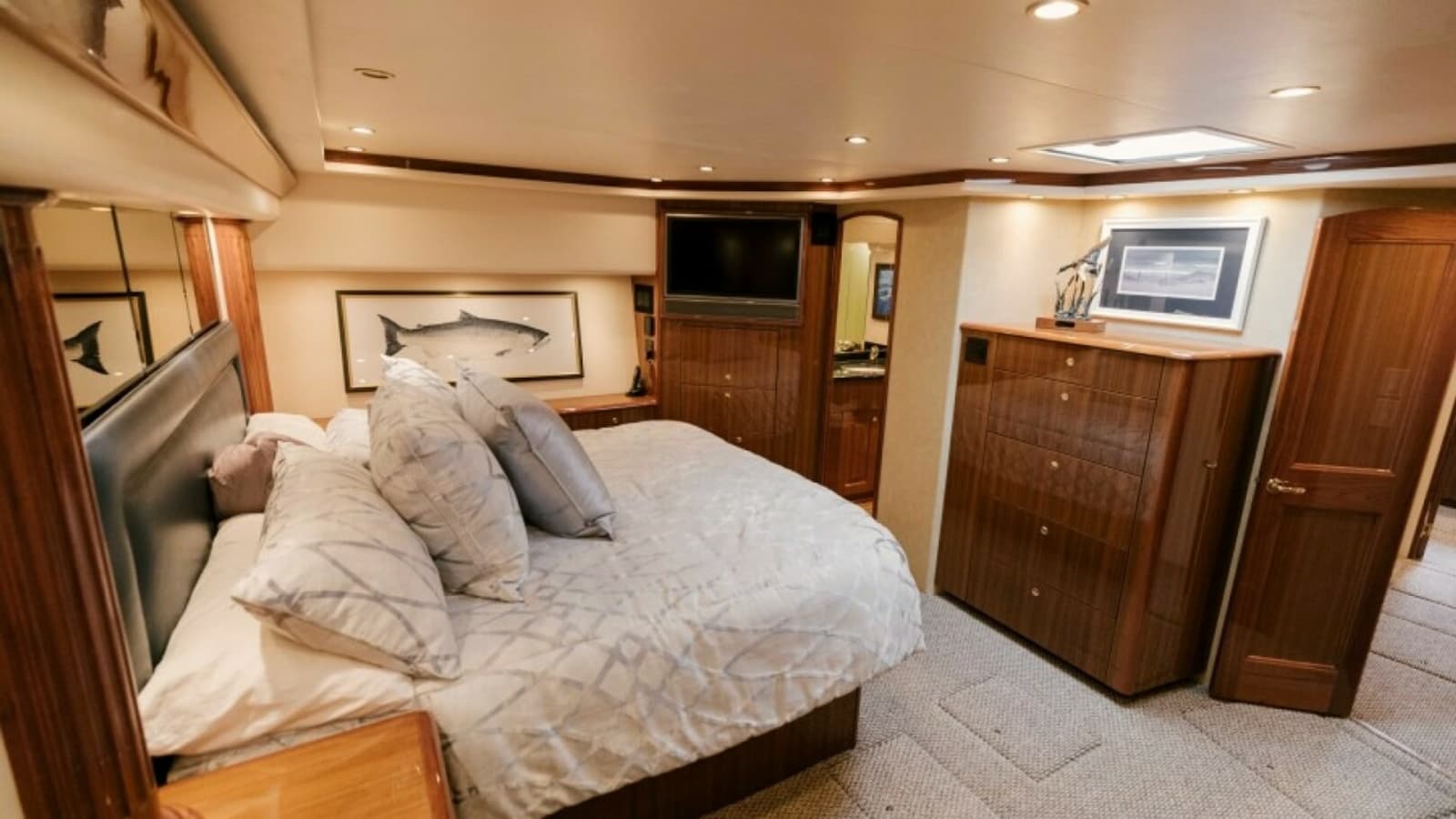 2006 Viking 74 Enclosed Bridge "KickBack" - Master Cabin