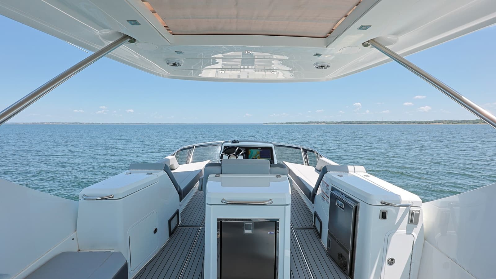 Spacious Cockpit with Ocean View
