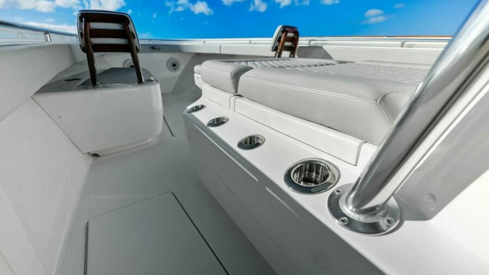 2021 Valhalla Boatworks V-37