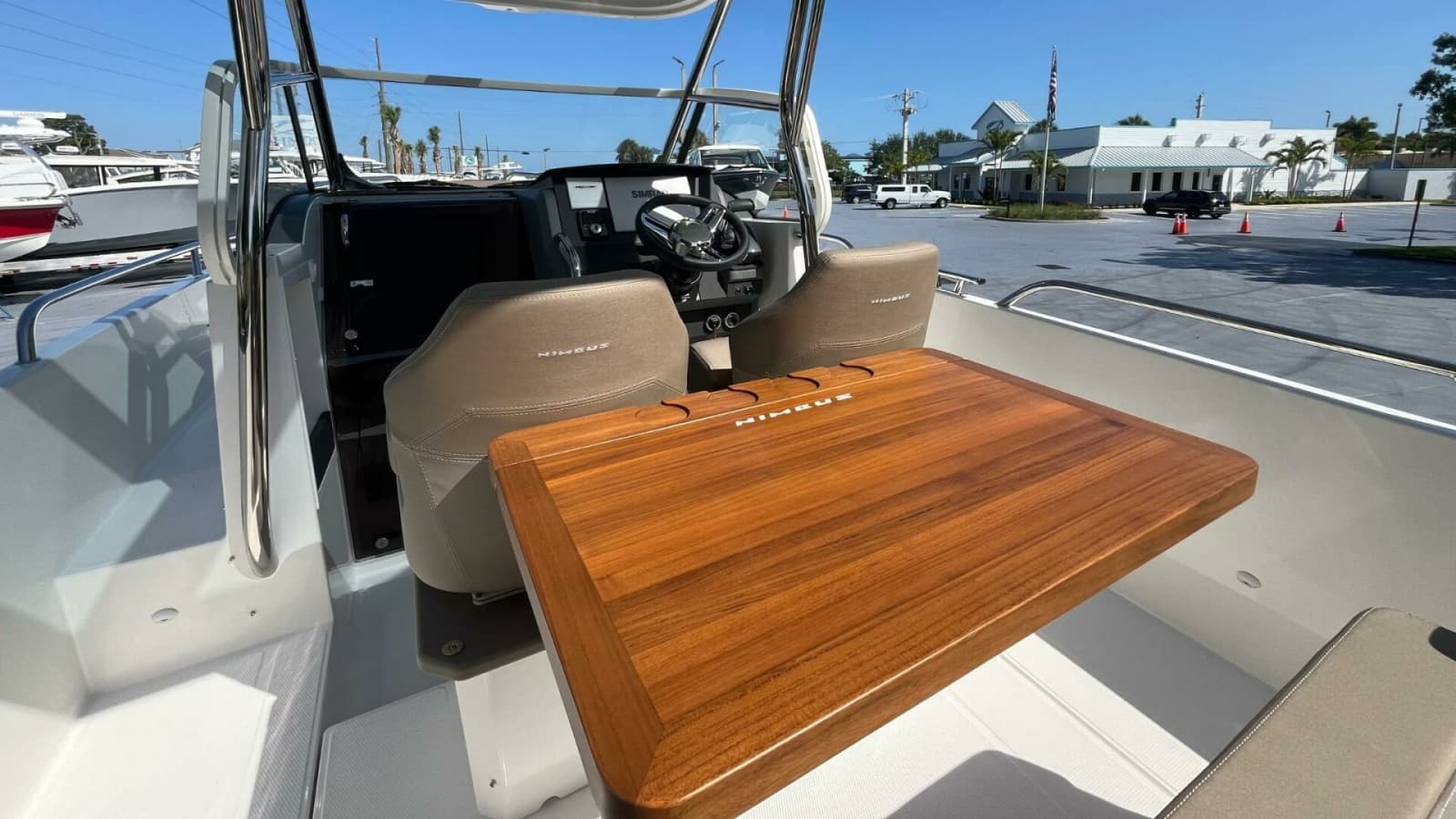 2024 Nimbus Tender 8