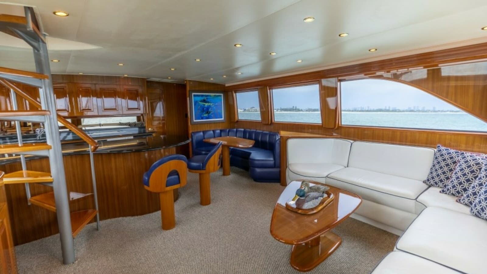 2006 Viking 74 Enclosed Bridge "KickBack" - Inviting Salon