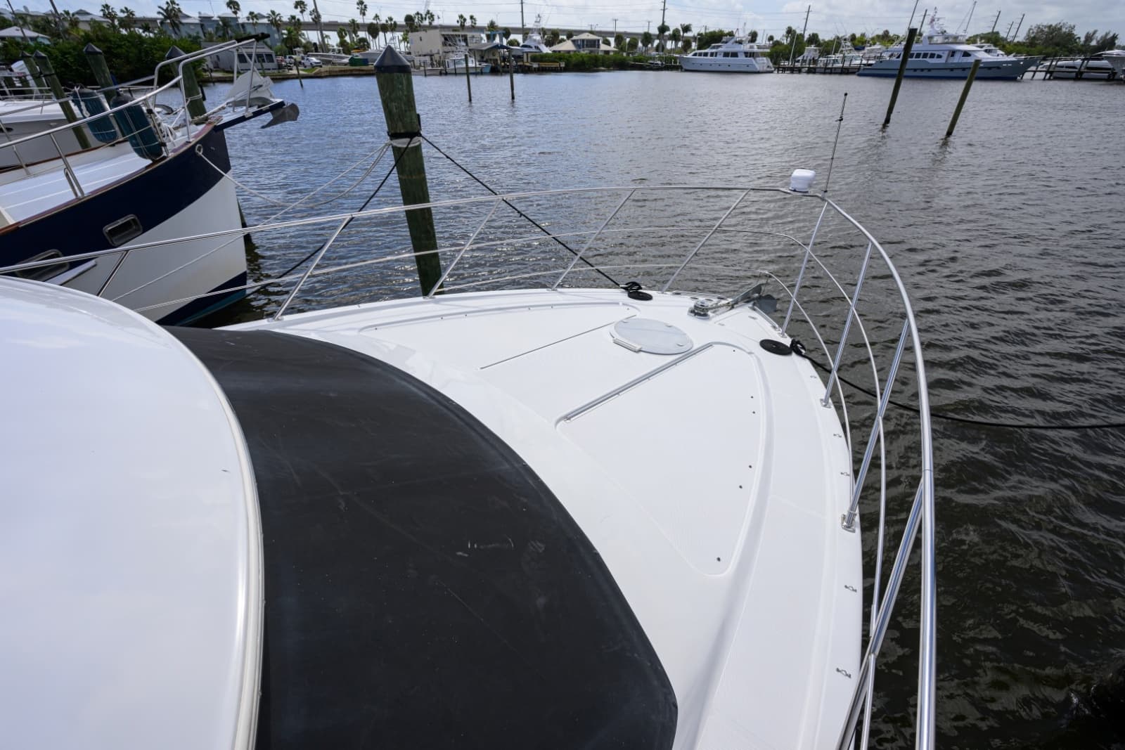 Carver 444 - Great Adventure