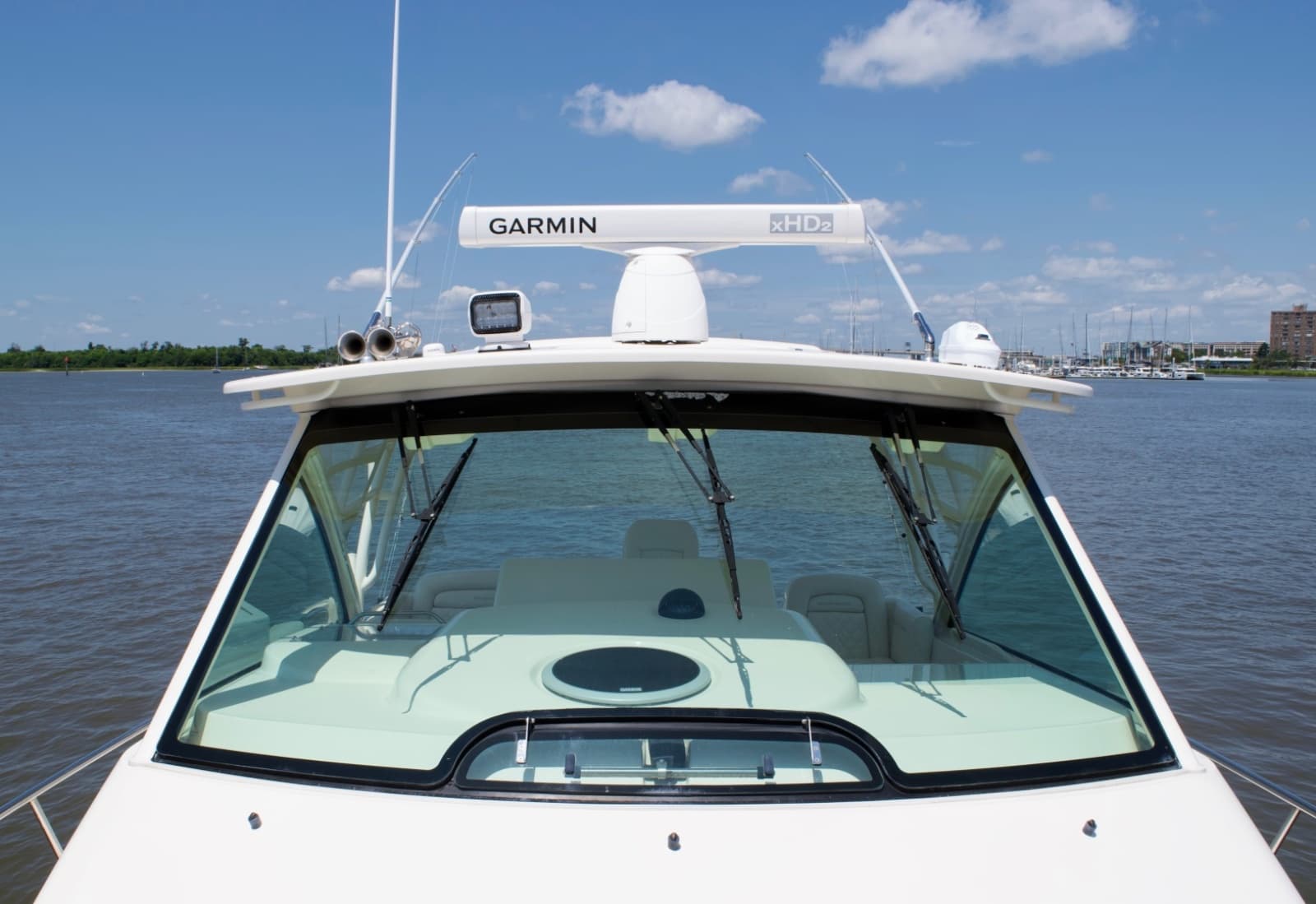 Grady White 37 - TRIPLE NET - Windshield
