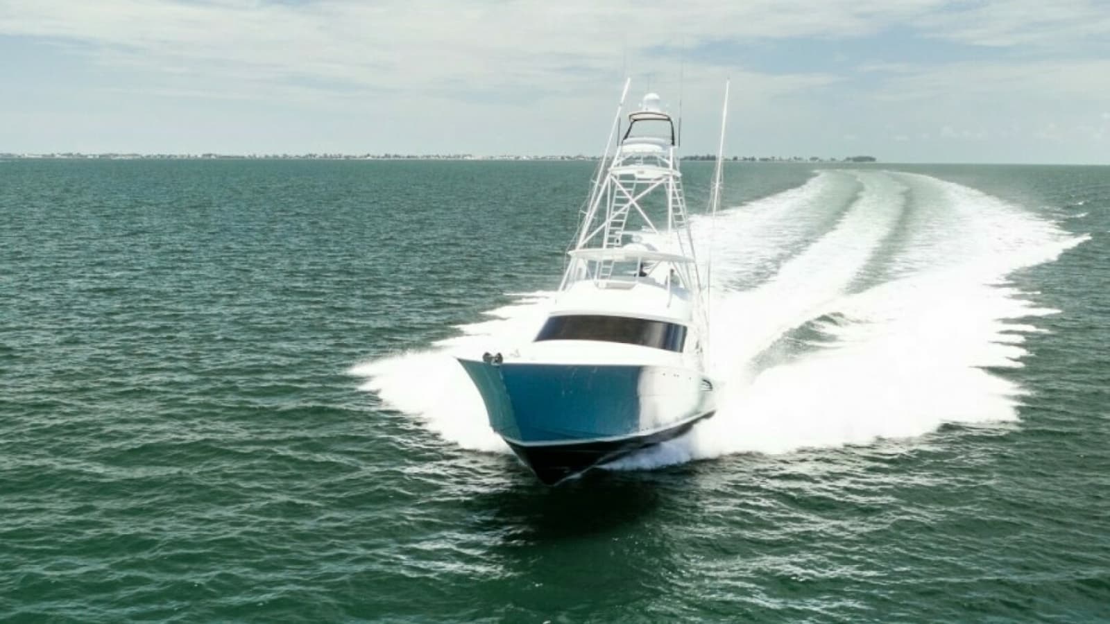 2018 Viking 72 Convertible - Wrapped Up