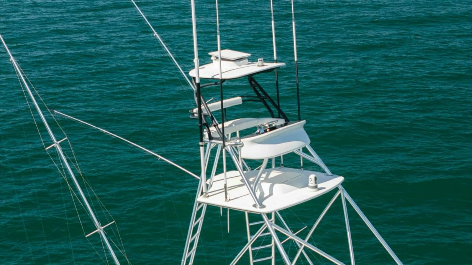 2013 Viking 76 Convertible- REEL FIRE-