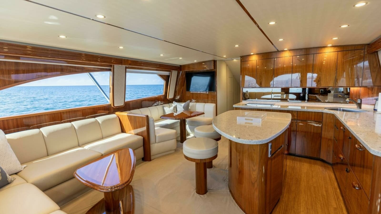 2018 Viking 62 Convertible- Da'Grits- Salon