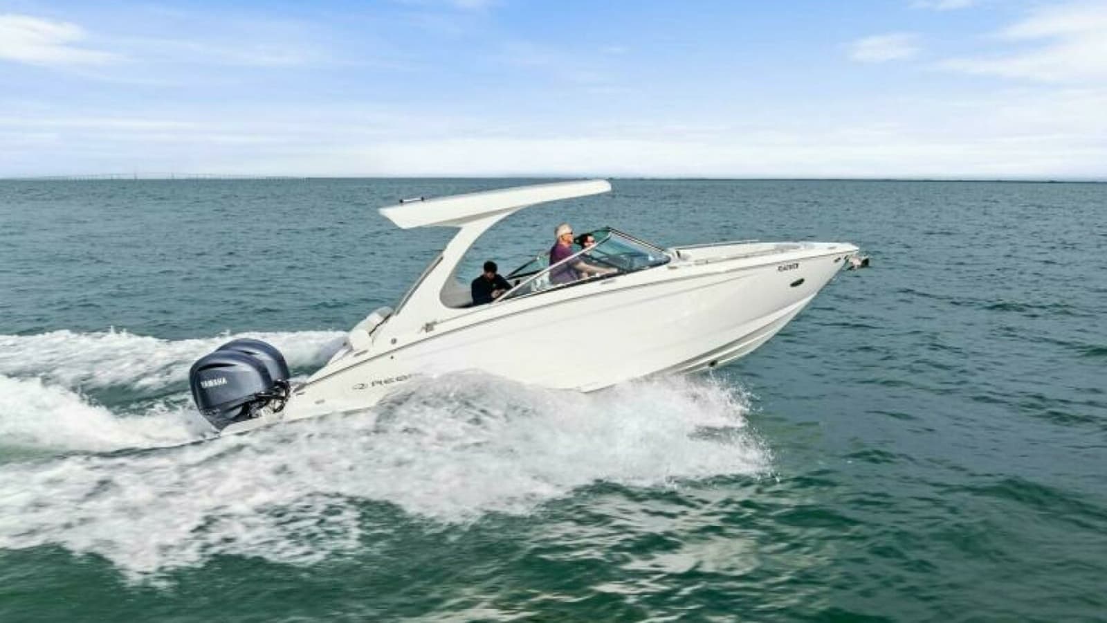 Dynamic Bow View in Motion