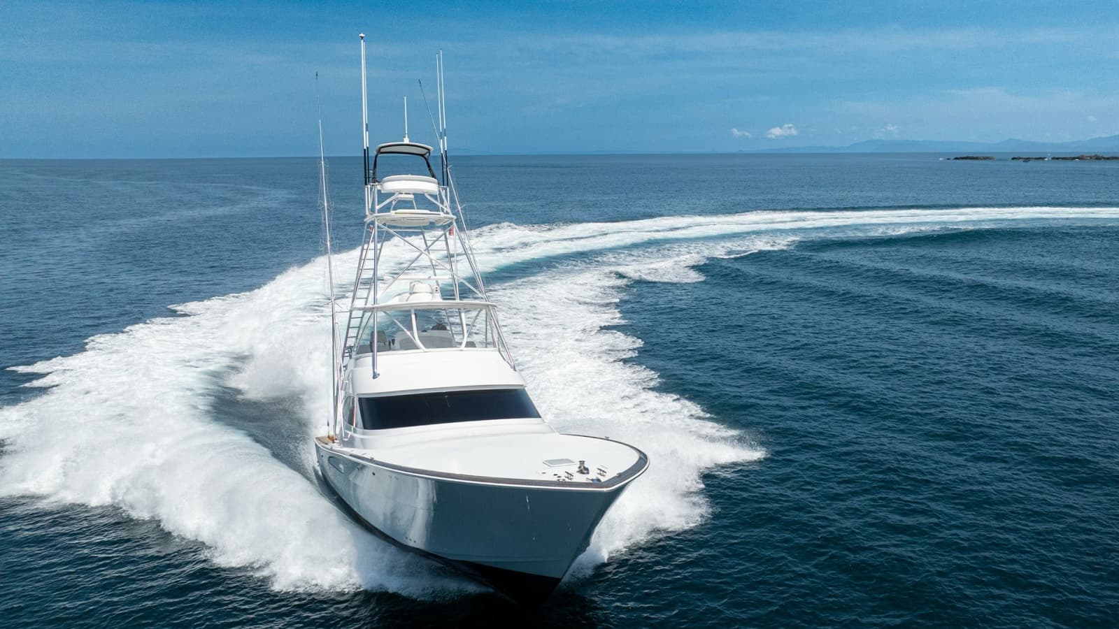 Dynamic Bow View in Motion