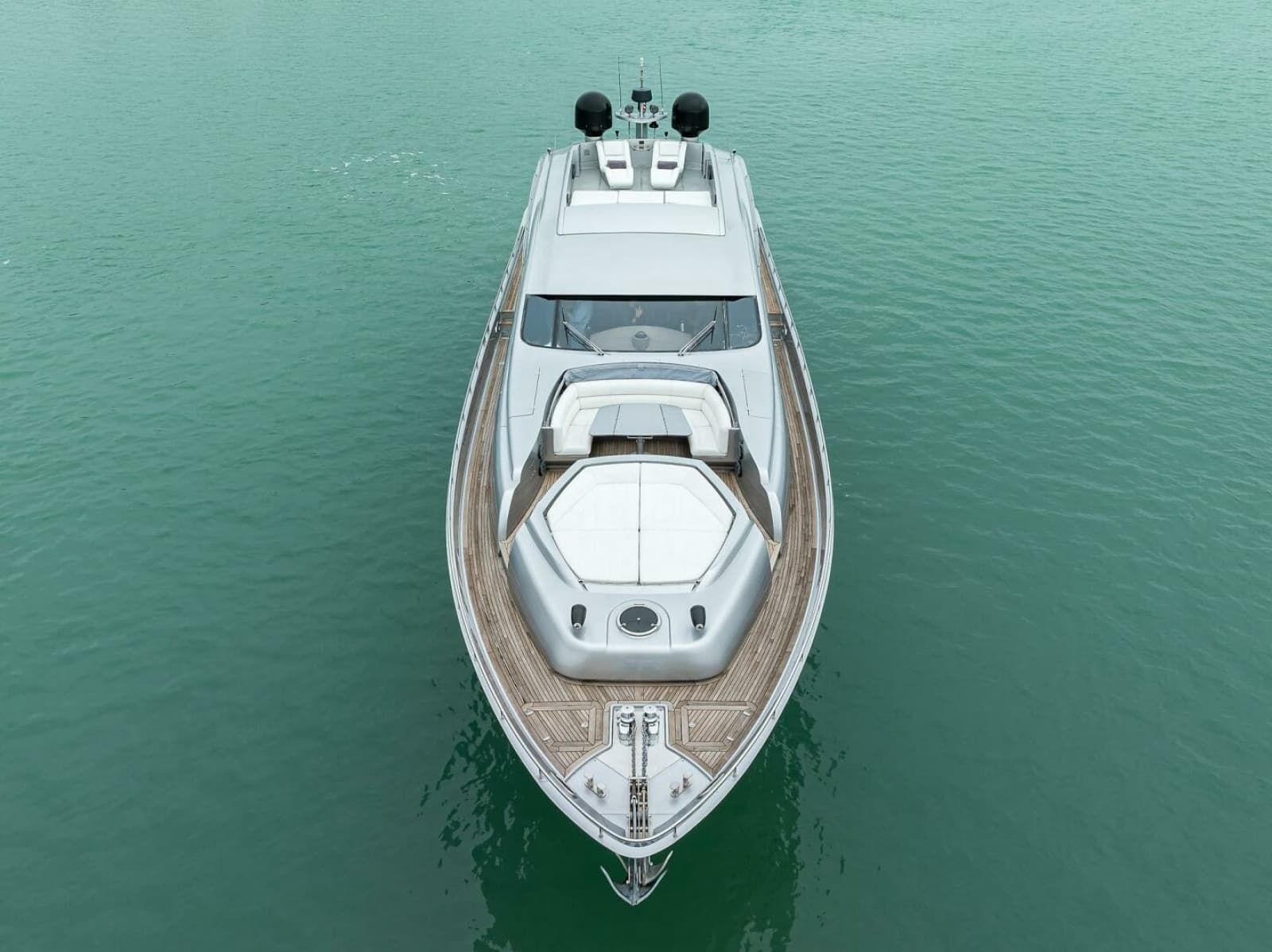 2009 Pershing 90 Express