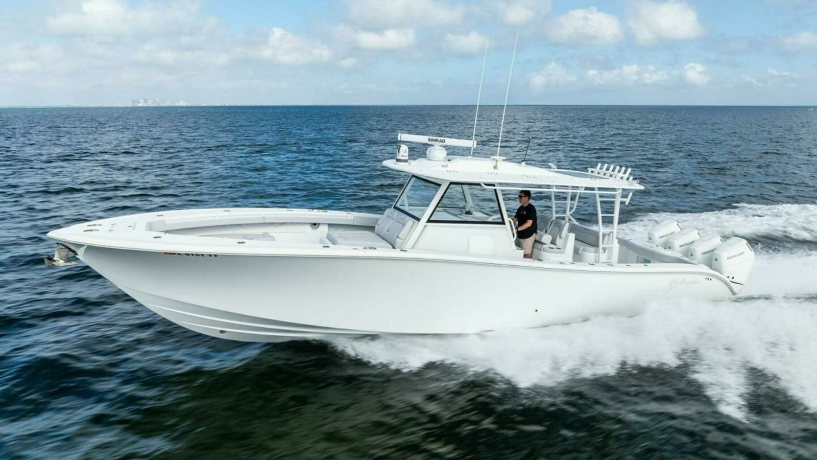2024 42 Yellowfin