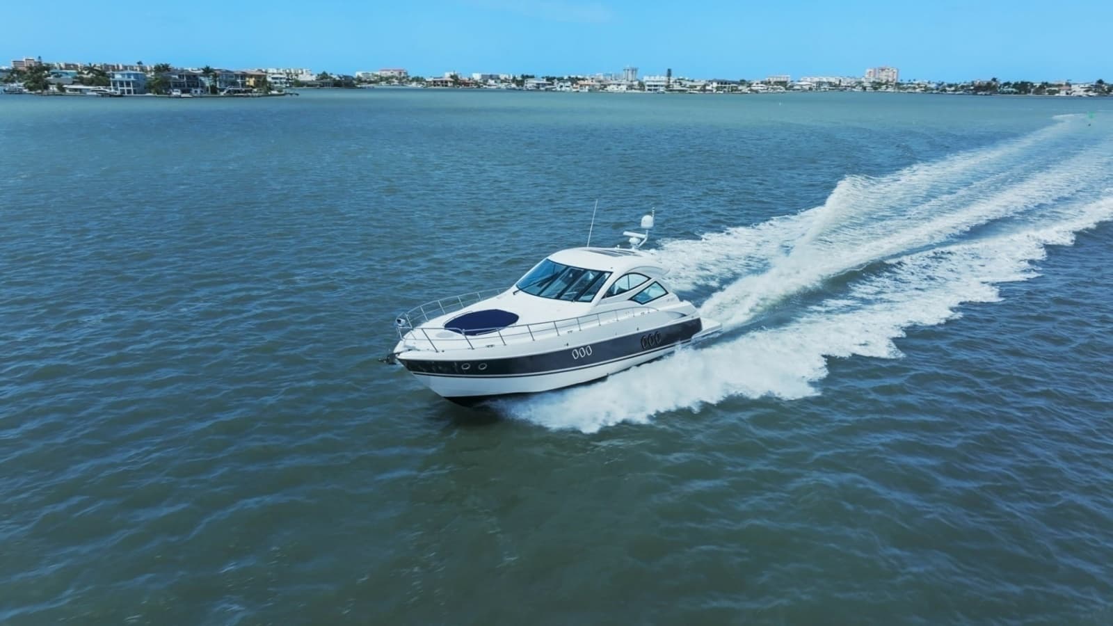 2012 Cruiser Yachts 54 Cantius