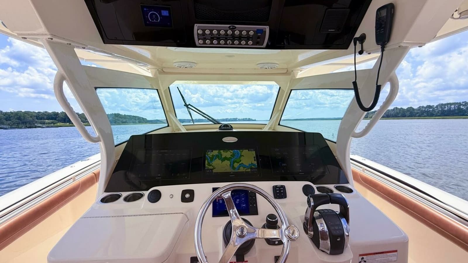 2020 Scout 38 LXF