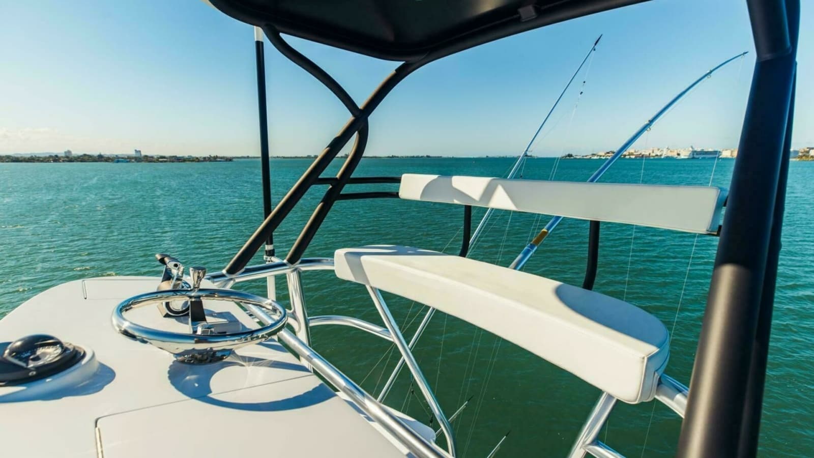 2020 Viking 72 Enclosed Bridge