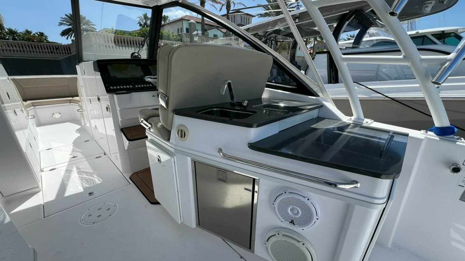 2019 Everglades 340 Dual Console- Cockpit