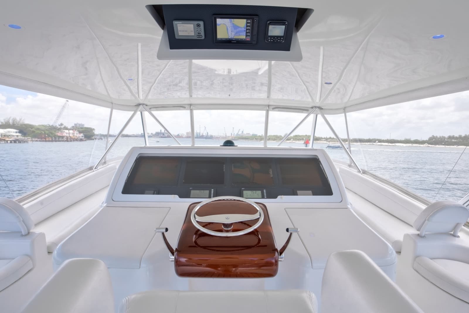 Viking 82 - Done Deal -  Flybridge