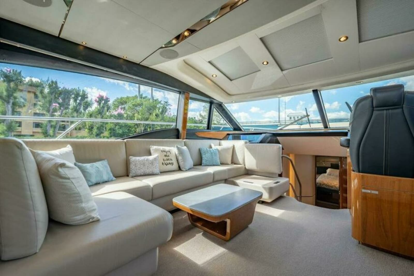 Princess 65 - Salon