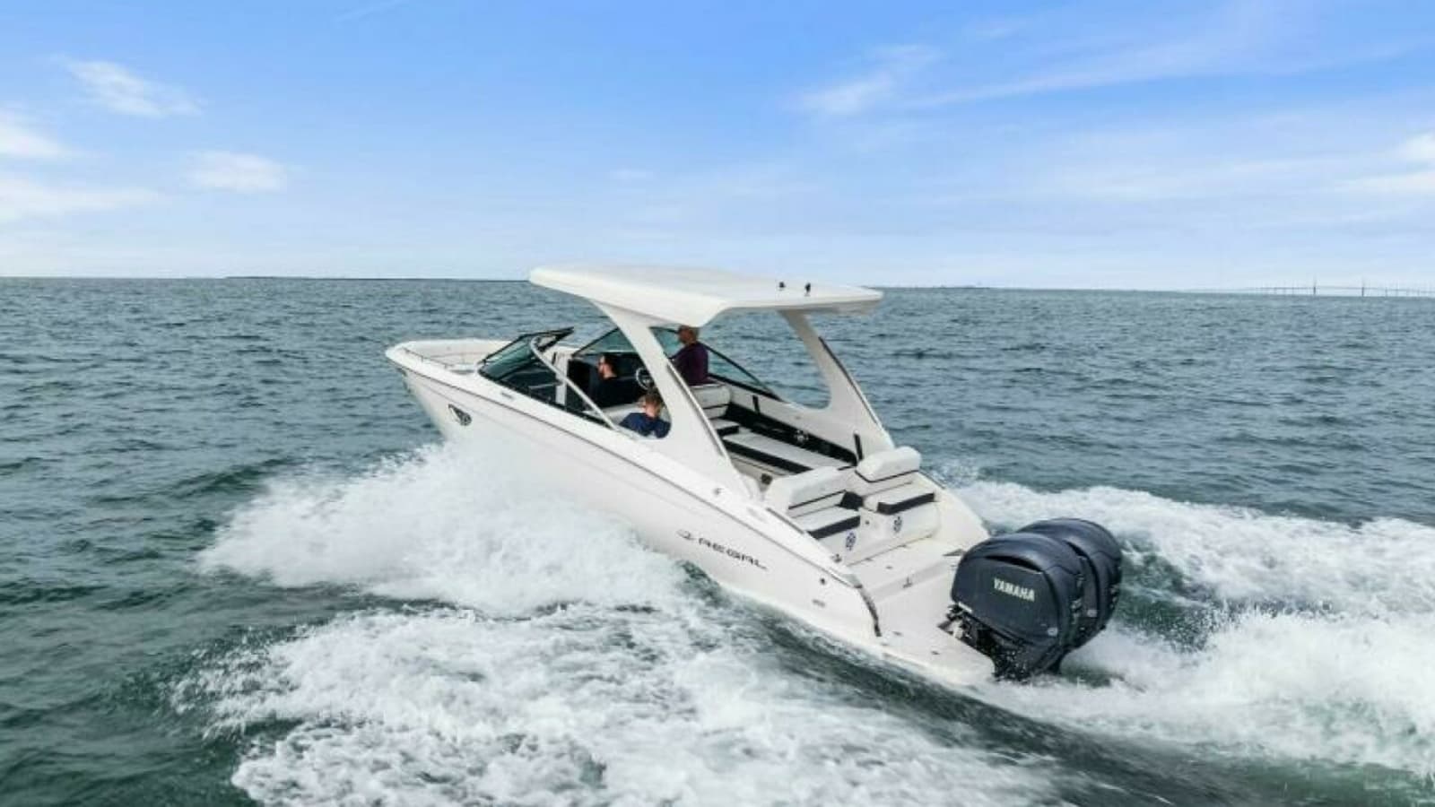 Regal 29 OBX Aft View in Motion