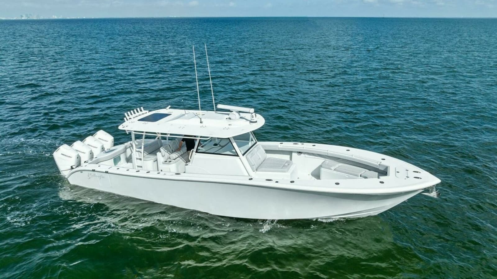 2024 42 Yellowfin