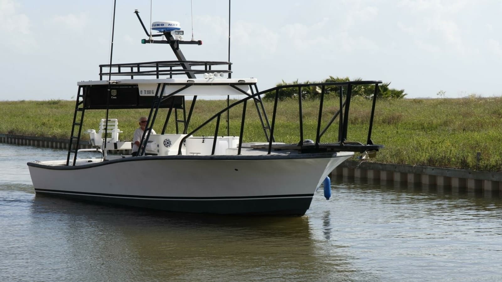 1997 Custom 31 Center Console Pullin Drag