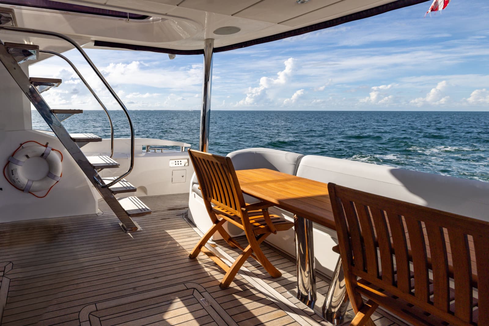 2022 Sunseeker Manhattan 68