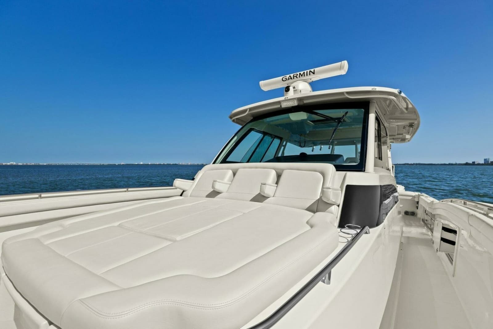 Grady White - Bow Sunpads