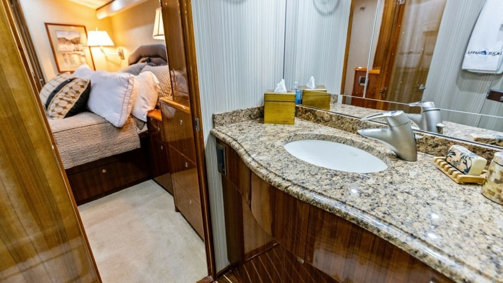 2008 Viking 68 Skybridge "Liquid Apple"