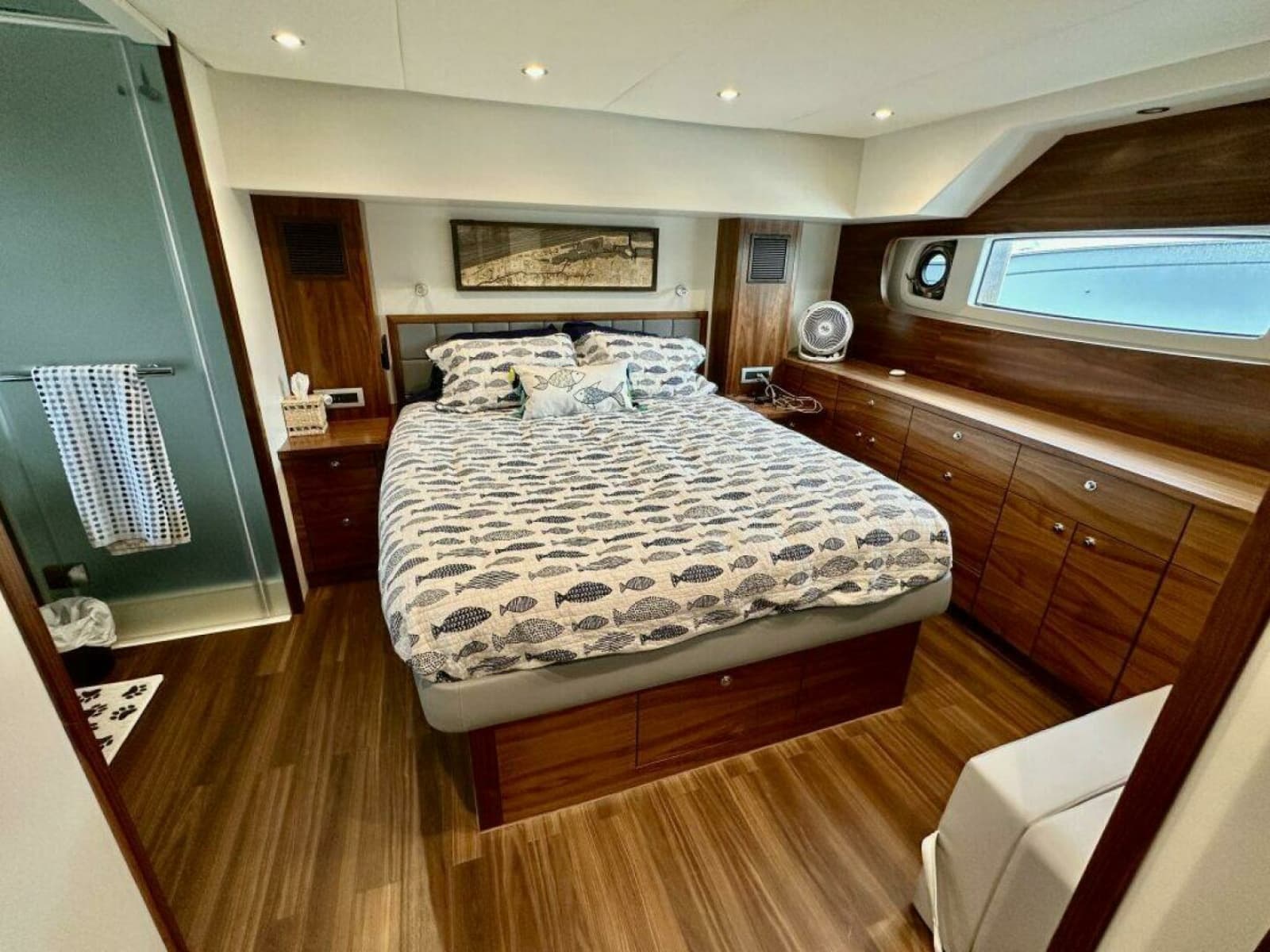 Outer Reef 62 SOUTH  PAWS - Master Stateroom
