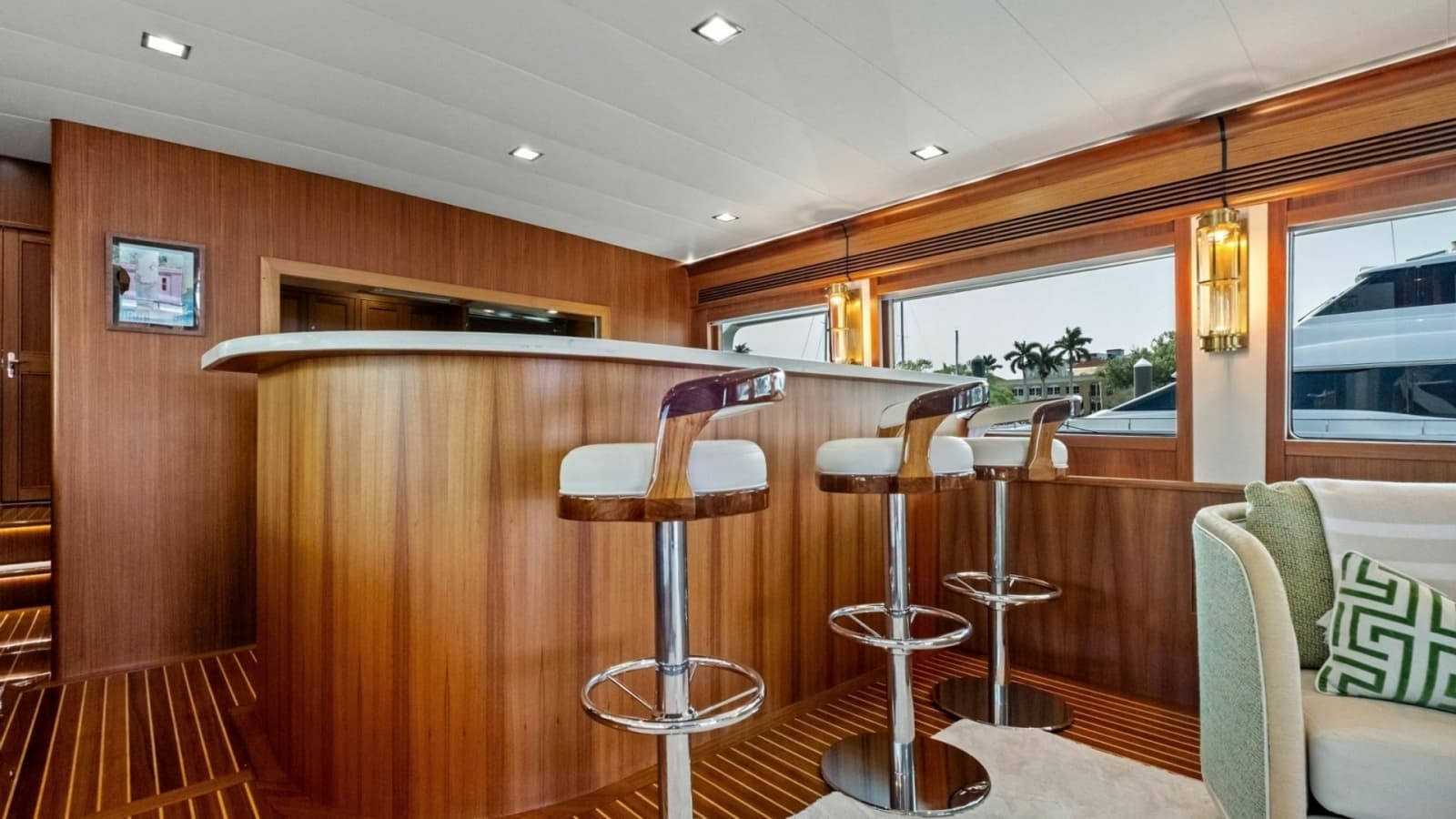 2024 Marlow 90 V - Artemis II