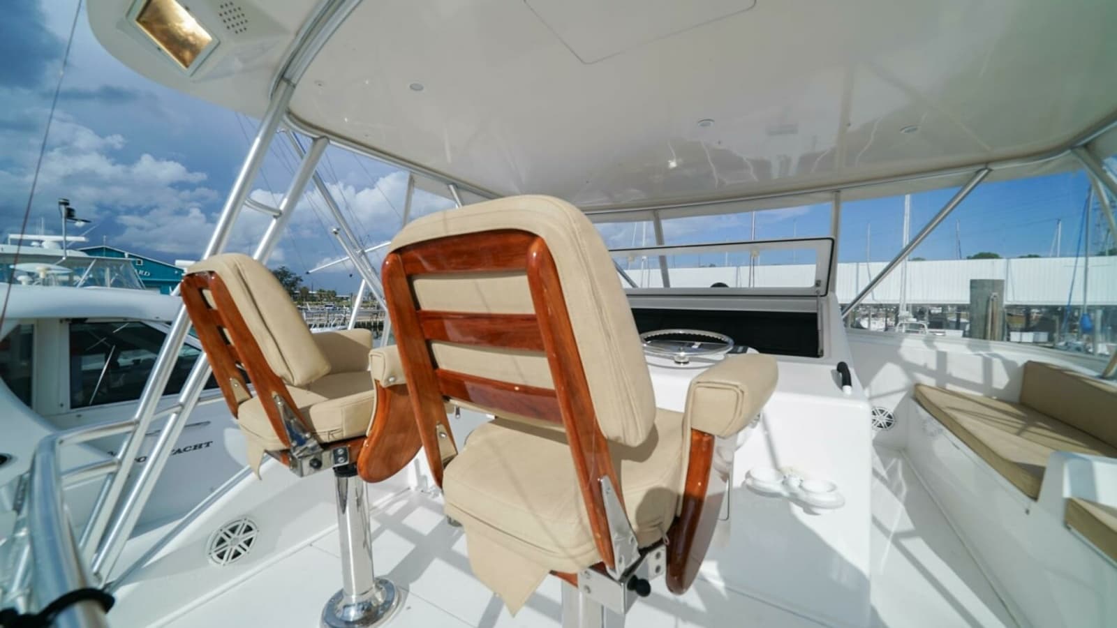 2007 Viking 45 Convertible Bad Habits