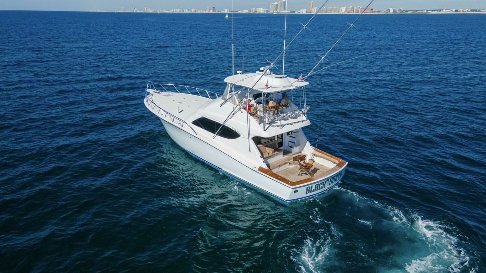 2008 60 Hatteras Blacksmith Exterior