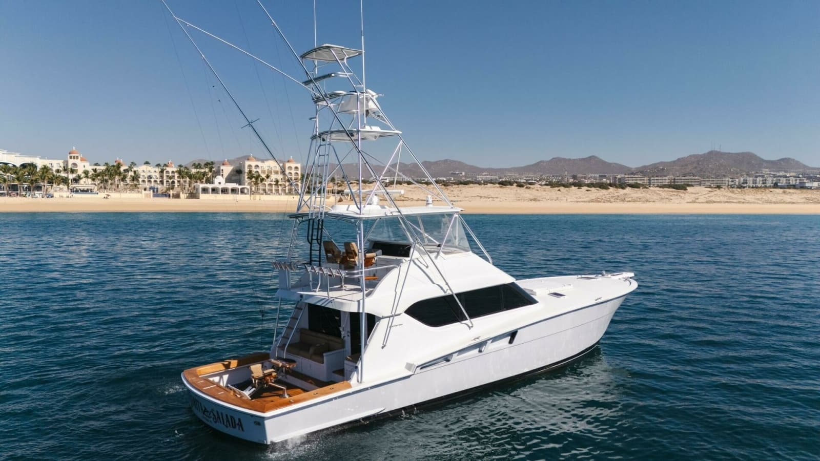 2001 Hatteras 60 Convertible - Sinyorita Salada