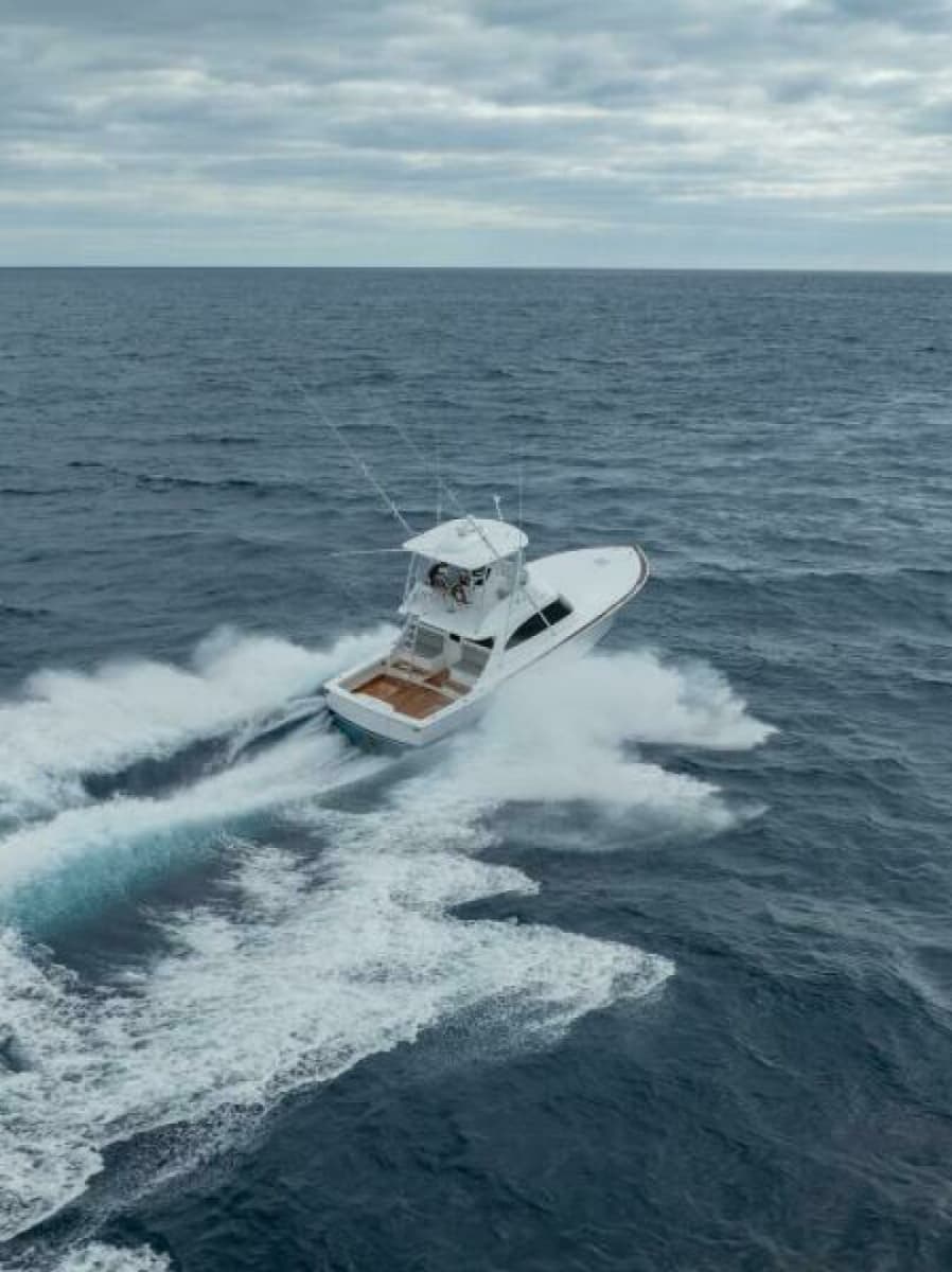 Viking 46 Billfish - Exterior Running Shot
