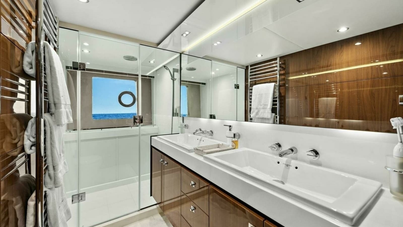 2015 Princess 72 Motor Yacht "LA-Z-BUOY"