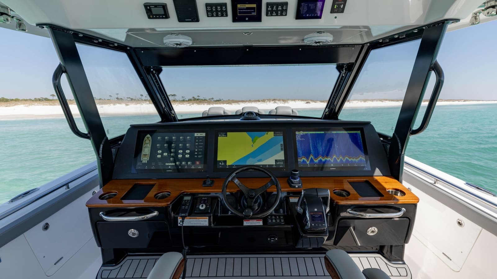 Helm Station with Advanced Electronics