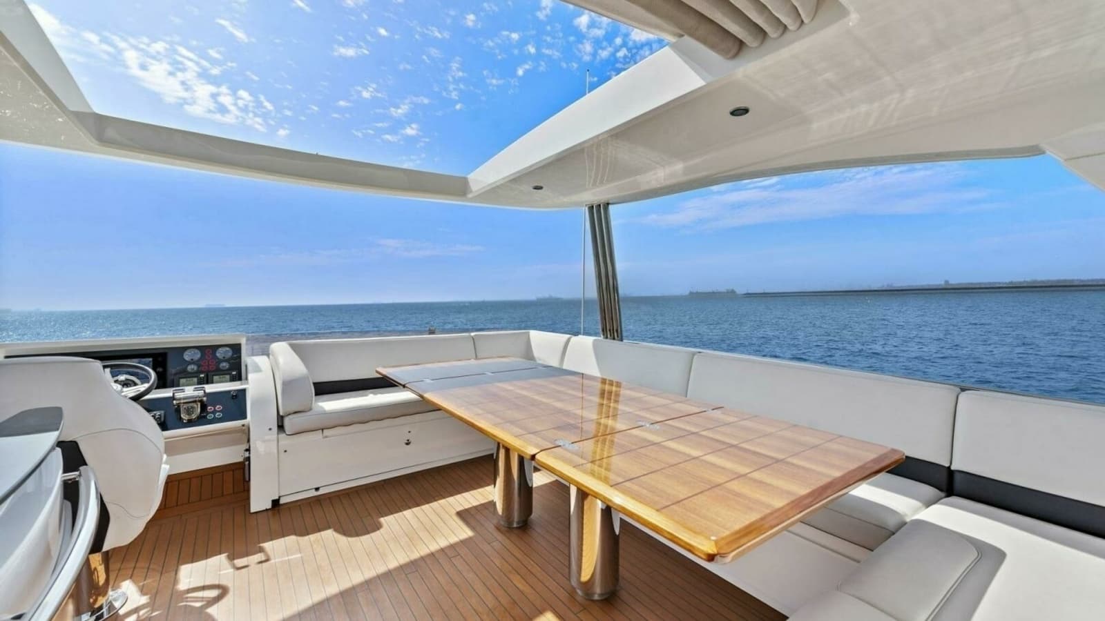 2015 Princess 72 Motor Yacht "LA-Z-BUOY" Flybridge Helm & Dining Area