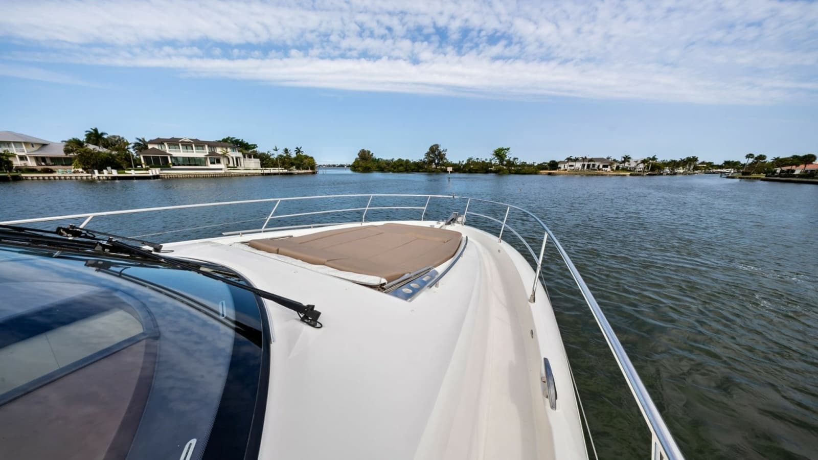 2015 Prestige 550 'Legacy'