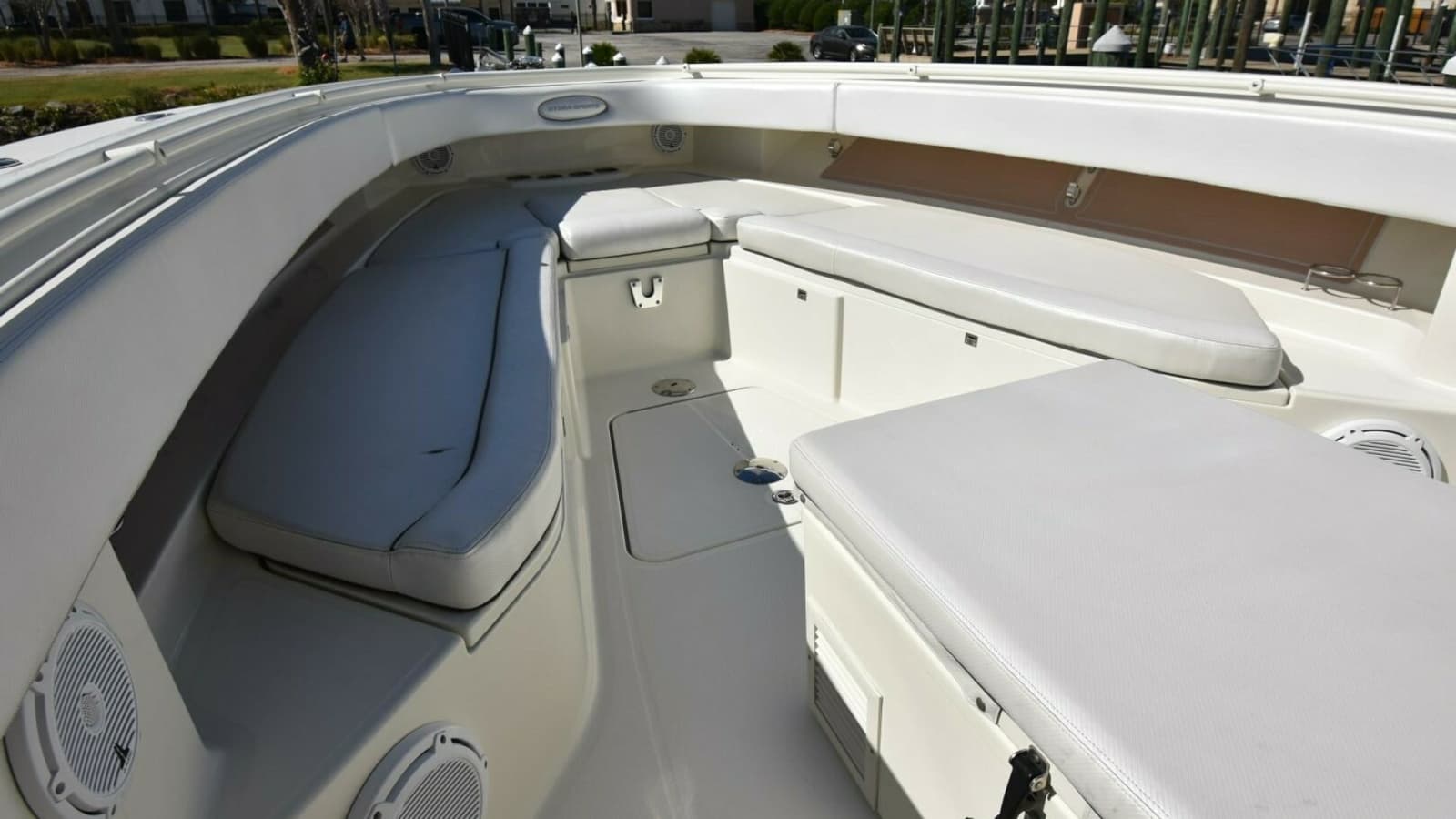 2012 42 Hydra-Sports SF - A Salt Weapon - Forward Seating/Storage