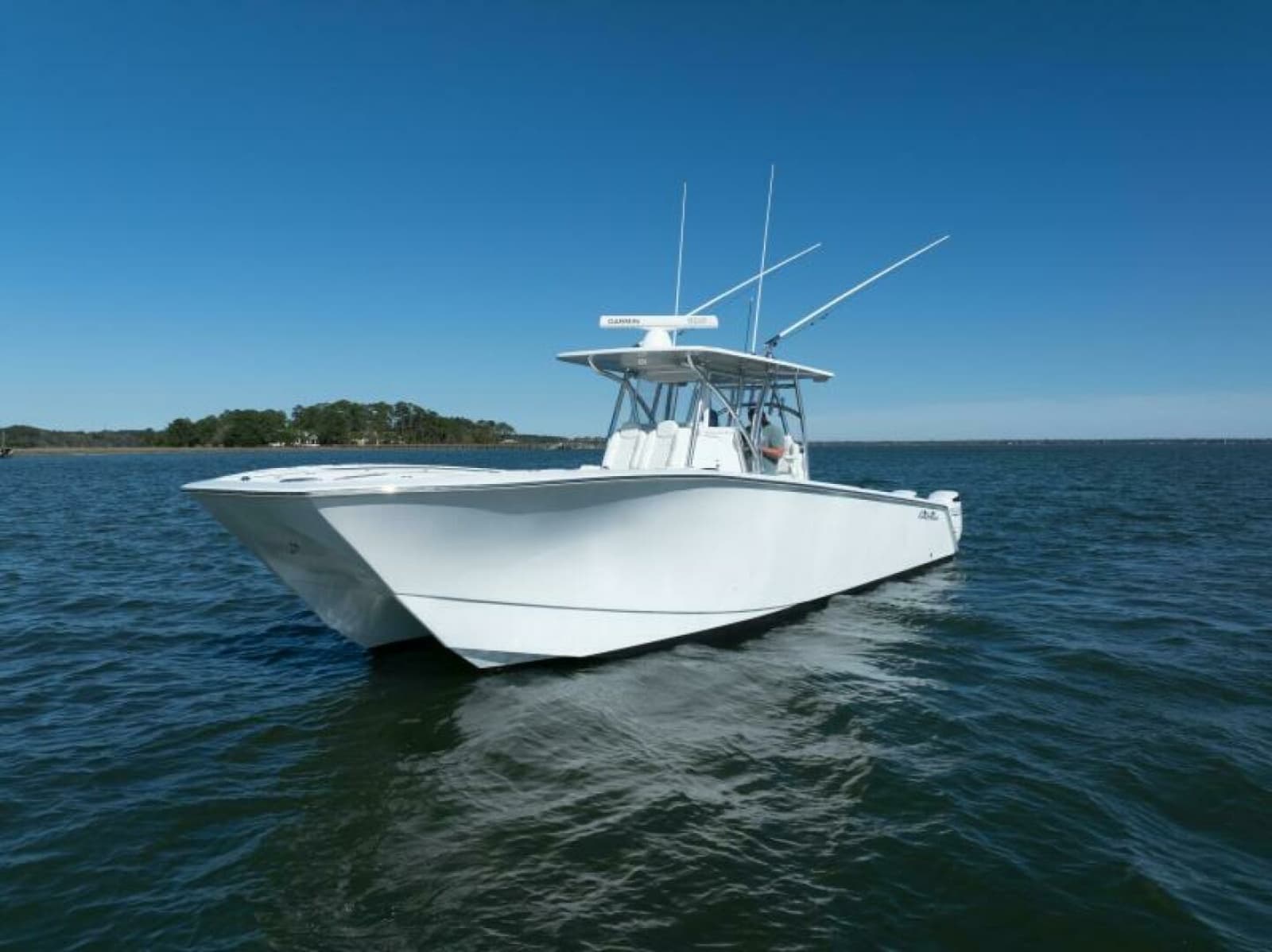 SeaHunter 38 Reel Escape- Profile